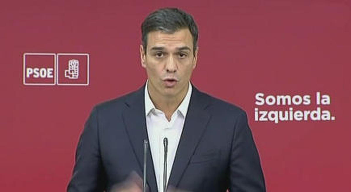 Pedro Sánchez: Exigimos a Rajoy que dé una solución política a esta crisis