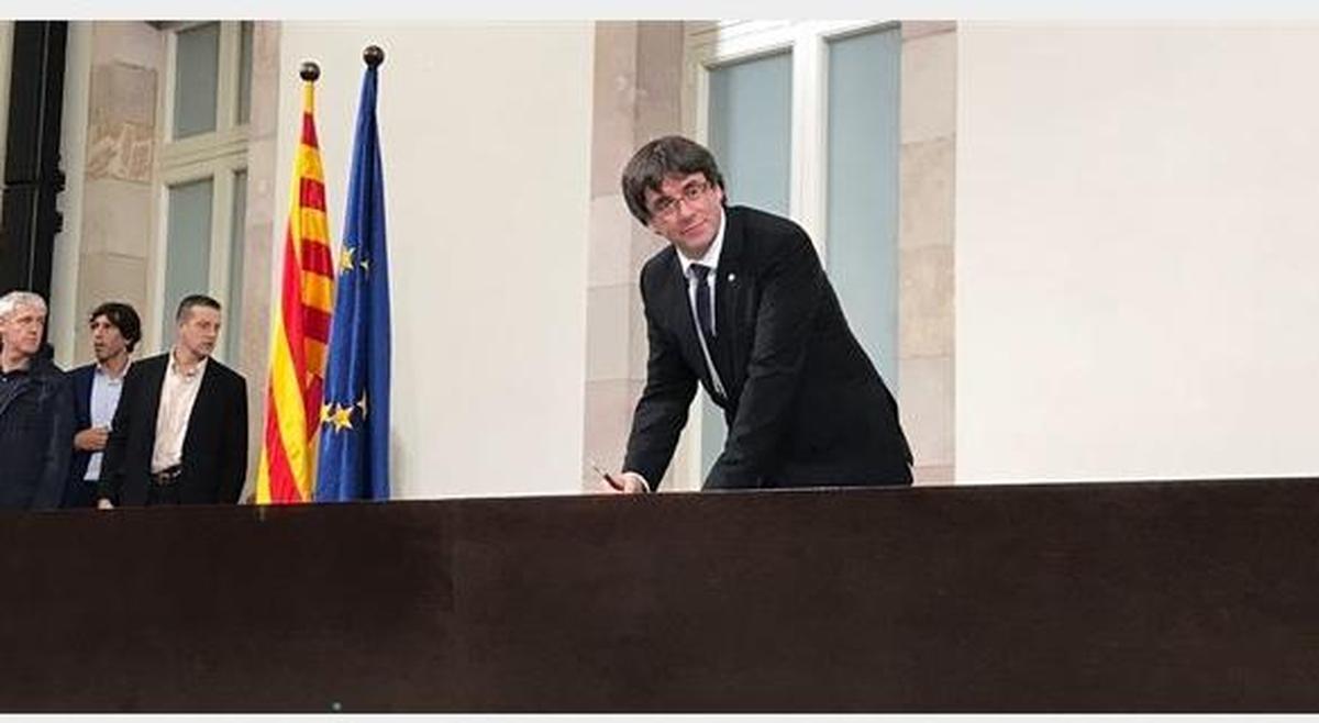 Puigdemont no irá al Senado este jueves y cuatro consejeros podrían dimitir