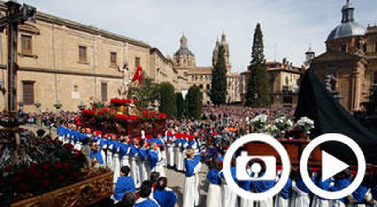 Multitudinaria procesión de El Encuentro para poner el broche a la Semana Santa