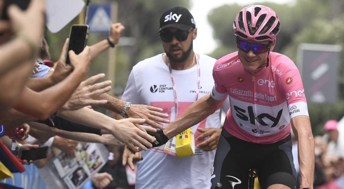 Froome aumenta palmarés conquistando su primer Giro de Italia