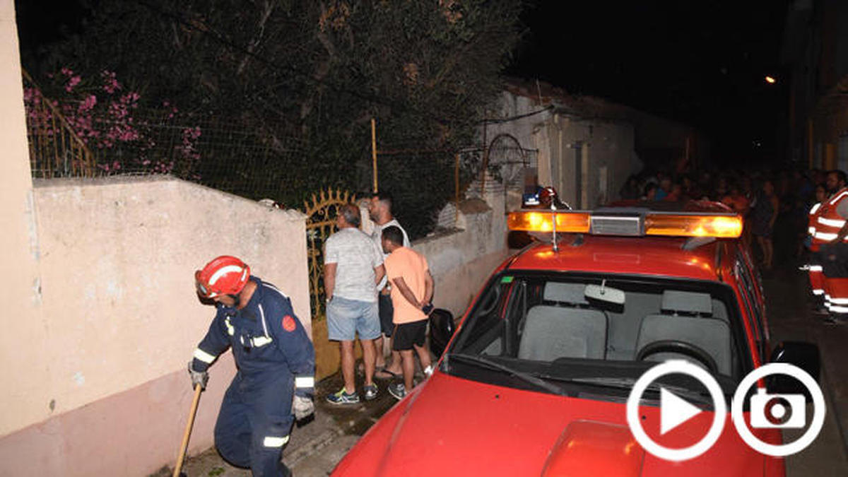 El lanzamiento de fuegos artificiales en Ciudad Rodrigo provoca un incendio en una casa deshabitada