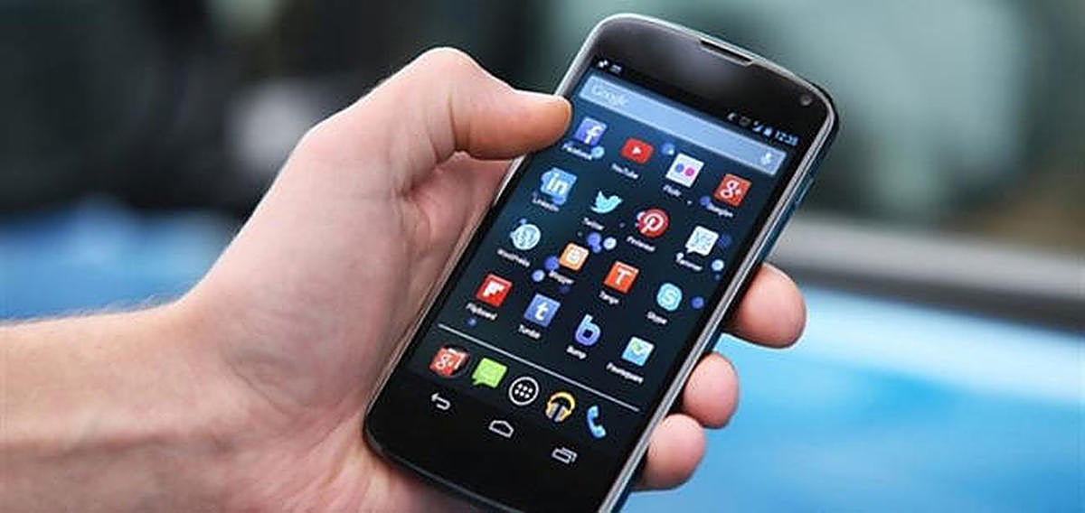 Cómo limpiar la pantalla de tu móvil o tablet sin dañarla