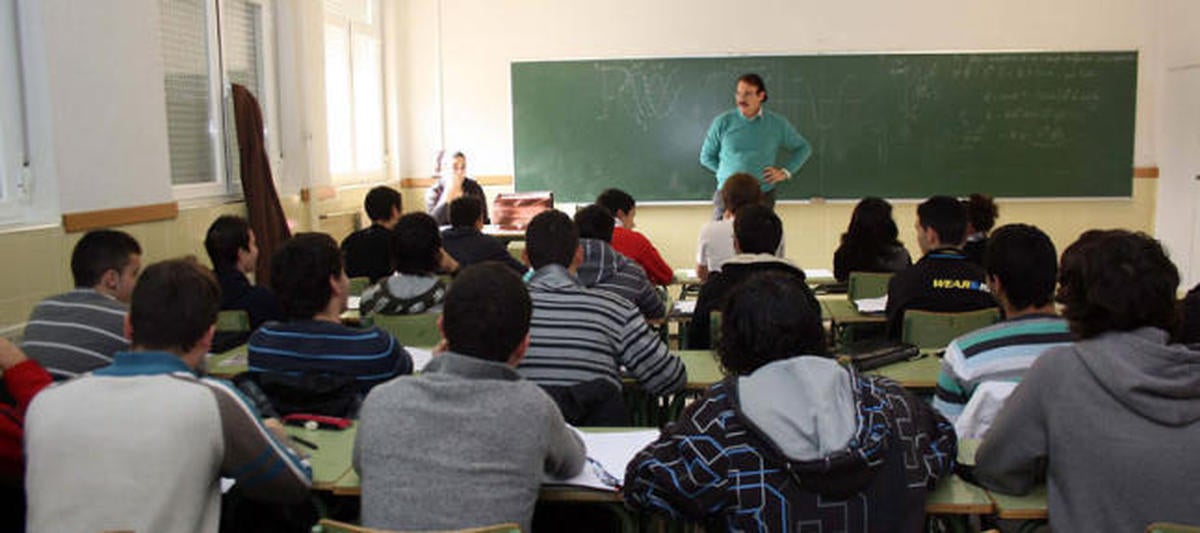 Una parte del sueldo de los profesores podría depender de su rendimiento