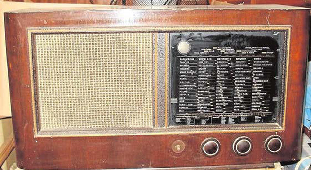 Cuando la radio &#039;nacional&#039; comenzó a sonar en Salamanca