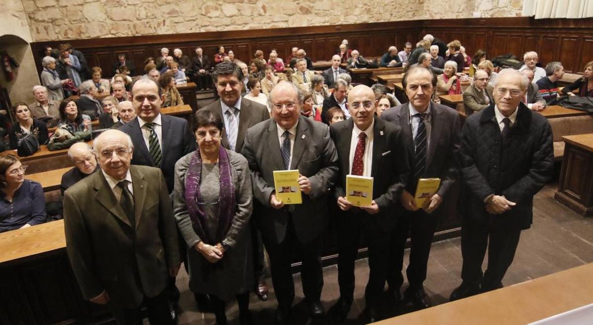 Reconocimiento al médico y capellán más querido de Salamanca