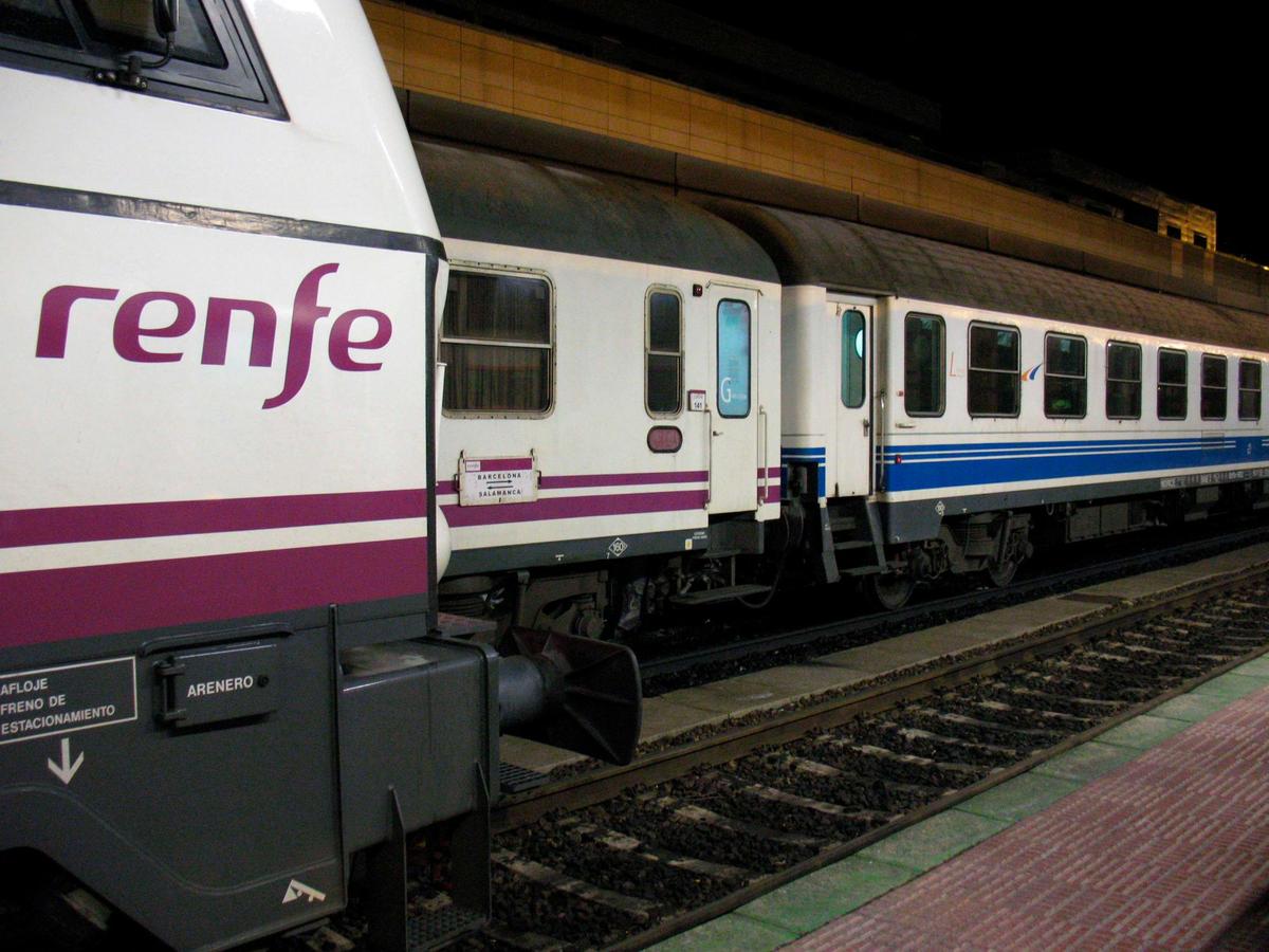 Antiguo tren de Renfe que realizaba el trayecto