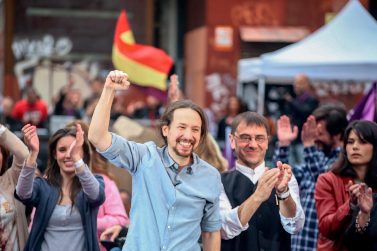 Pablo Iglesias junto a Monedero y Montero.