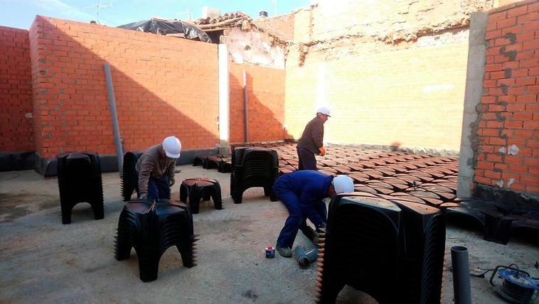 Obras del nuevo centro cultural de Barbadillo.