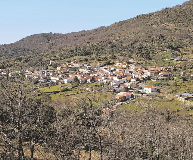 Vista de Valdelamatanza, anejo del Ayuntamiento de El Cerro