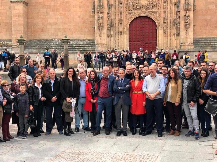 Arrimadas, con los candidatos y cargos de Ciudadanos.