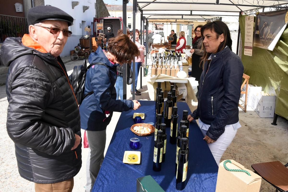 Variedad de productos de la zona en la muestra.