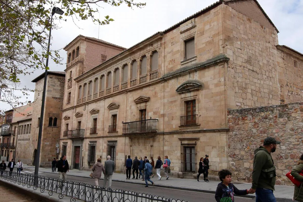 Palacio de Orellana en la calle San Pablo.