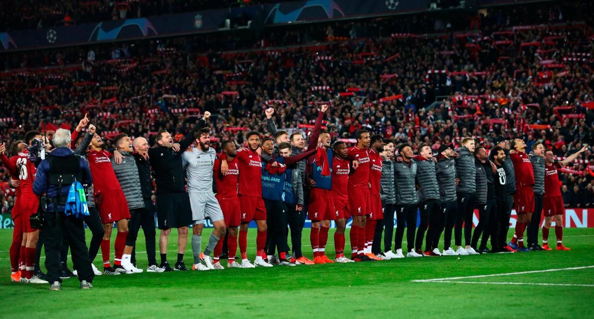 El Liverpool celebra el histórico triunfo.