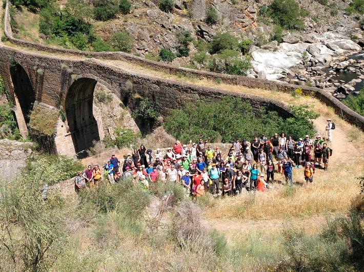 Cien senderistas participaron este sábado en la ruta del programa ‘Naturaleza Escondida’.