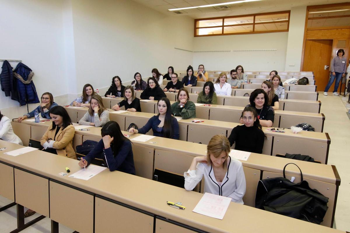 Opositores de enfermería en la prueba del pasado mayo.