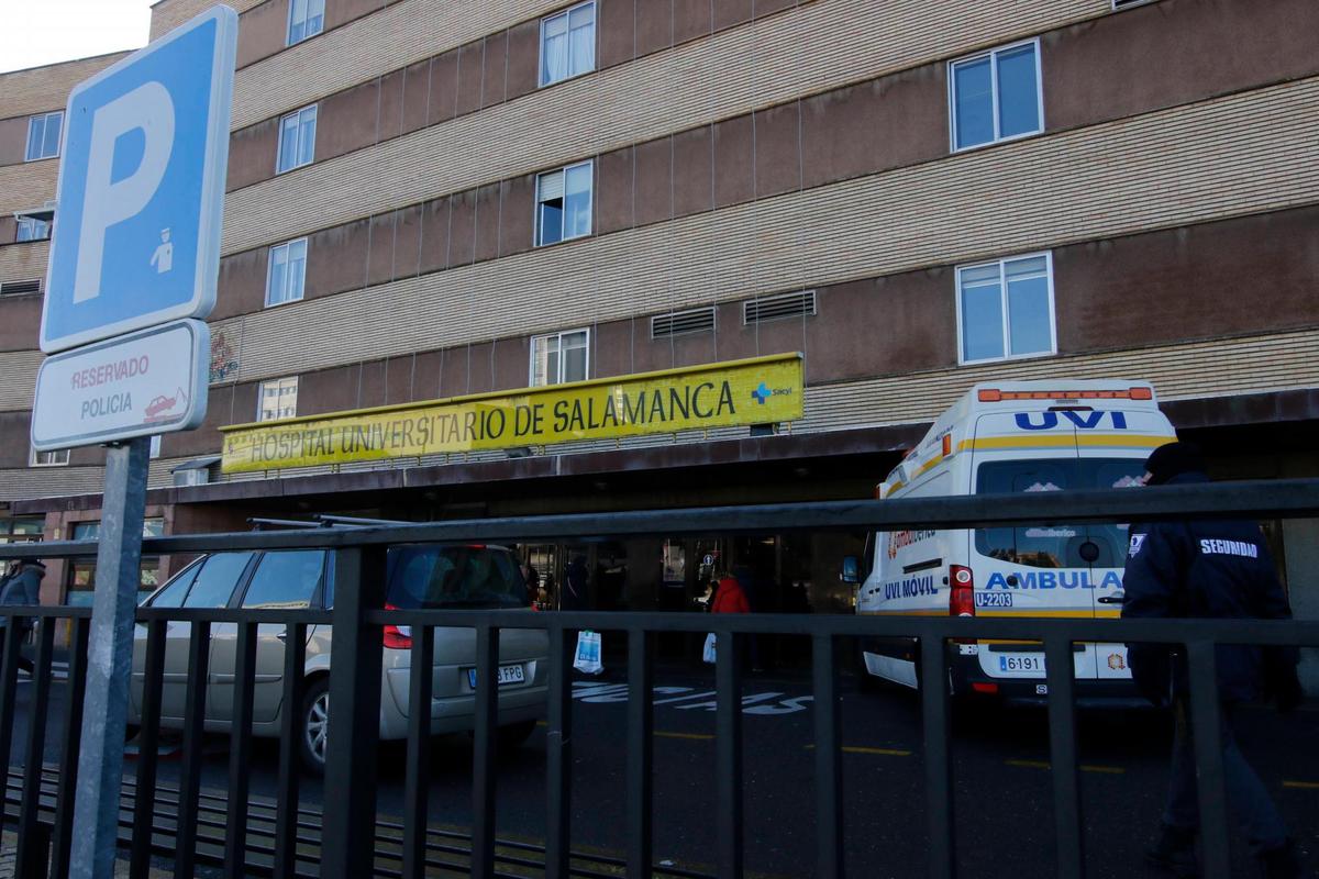 La mujer herida se encuentra estable en el Clínico de Salamanca