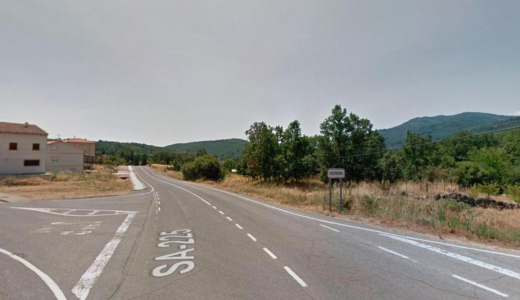 Carretera S.A.-225 en el término de Cepeda.