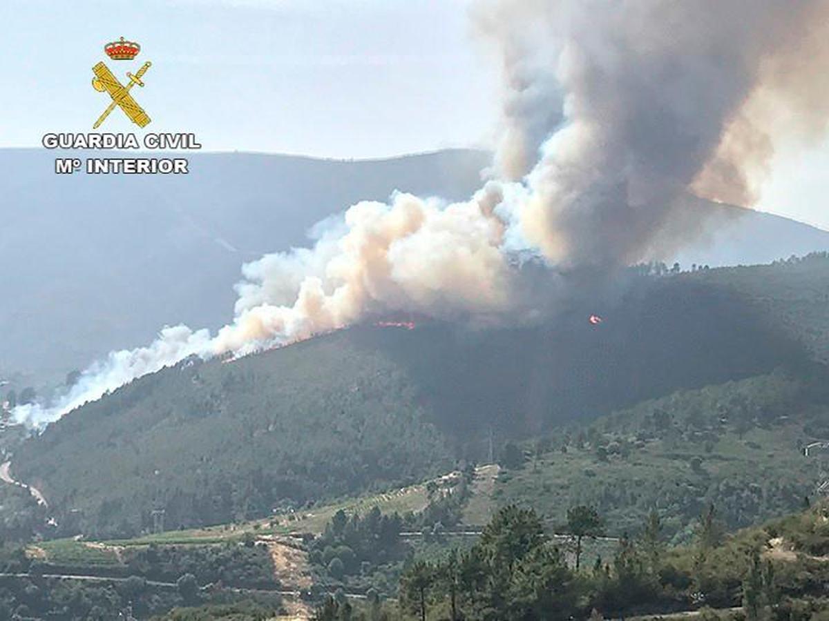 Uno de los incendios provocados durante este verano.