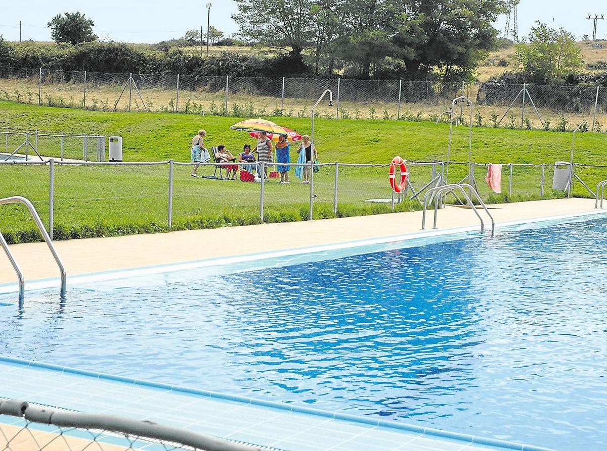 Piscina municipal de Fuenteguinaldo.