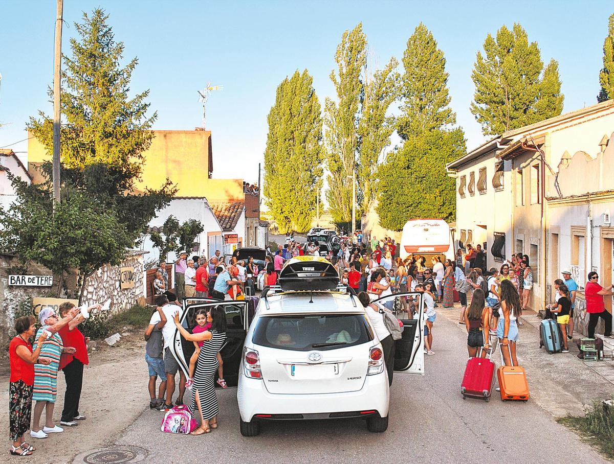 CONCURSO ‘Así somos en mi pueblo’: Boadilla refleja la triste despedida del verano