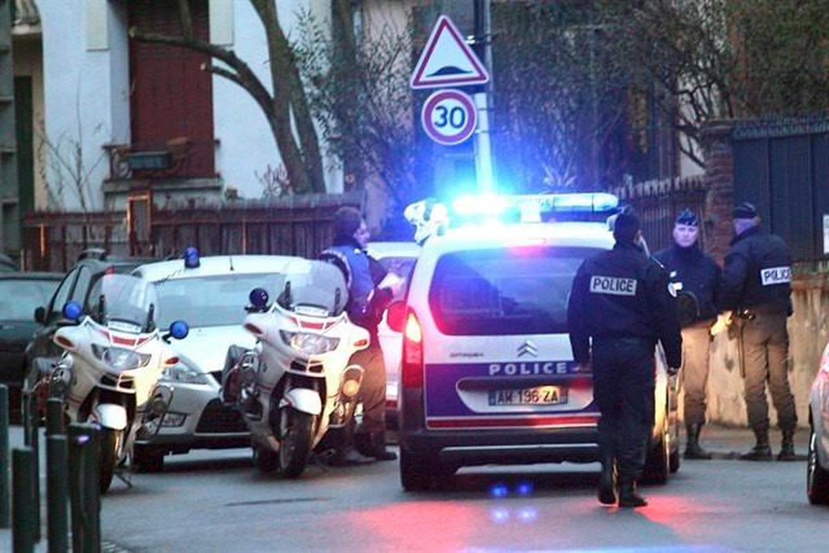 El escondite fue hallado de manera casual por unos paseantes en el departamento del Yonne.