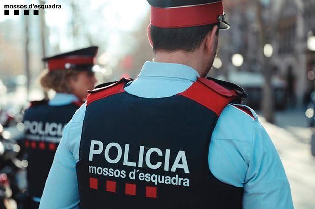 Dos Mossos d’Esquadra.