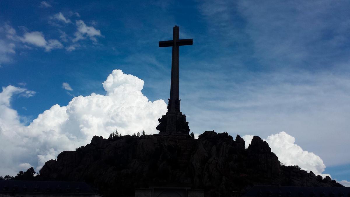 Cruz situada en el Valle de los Caídos, donde están los restos de Franco