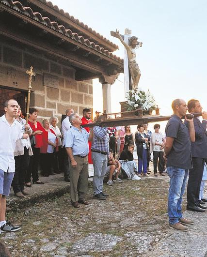 El Cristo de las Batallas regresará a su ermita para cerrar las fiestas.