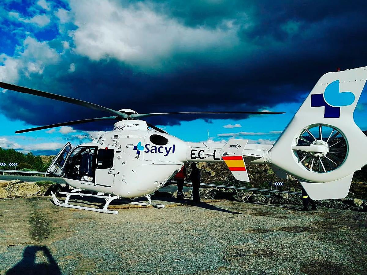 El helicóptero sanitario que se ha desplazado al lugar.