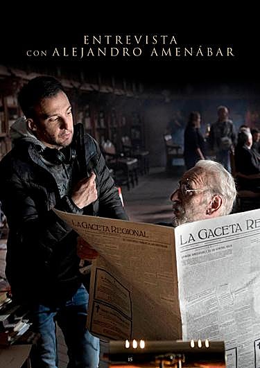 Unamuno, leyendo LA GACETA REGIONAL DE SALAMANCA