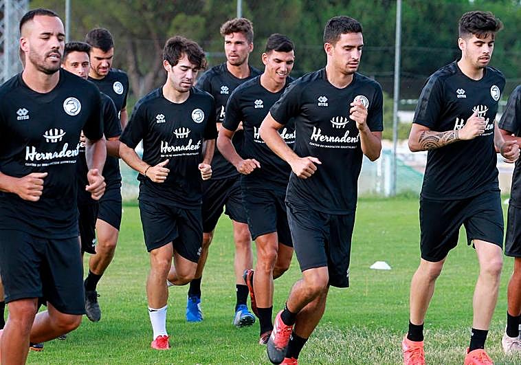 Jugadores del Unionistas, durante un entrenamiento.