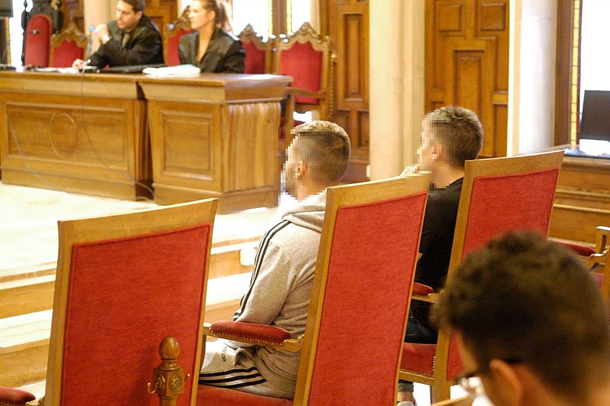 Los hermanos ‘Matalaburra’, durante el juicio.