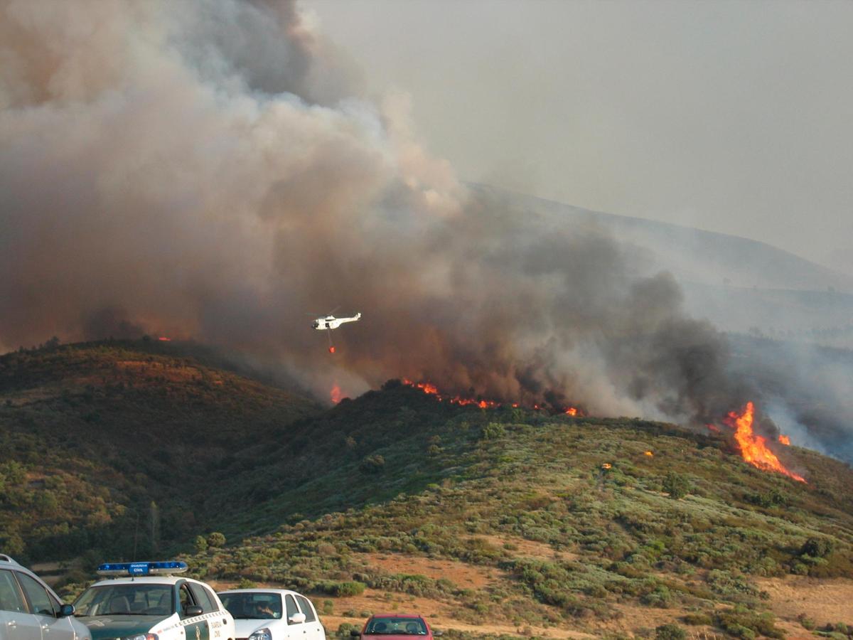 Gran incendio en 2005 a escasos kilómetros de Agallas.