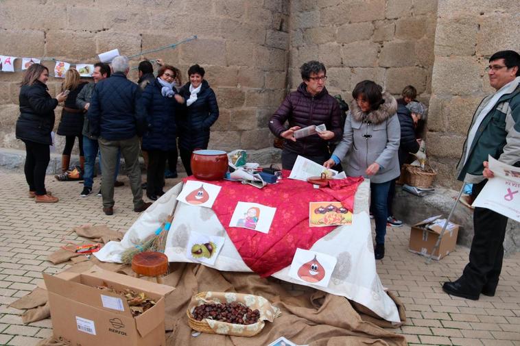 Castañada del año pasado en Macotera.