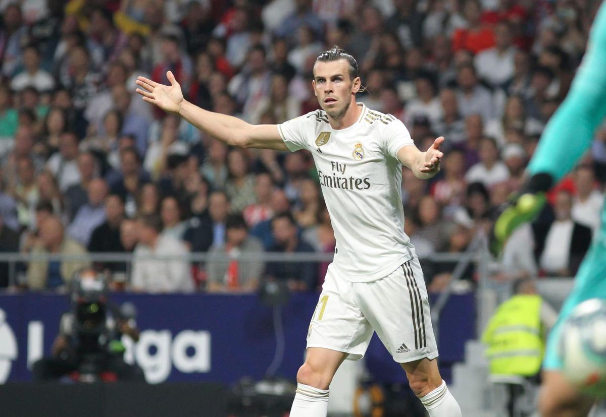 Bale, que salió en la segunda parte, recibió una gran pitada.