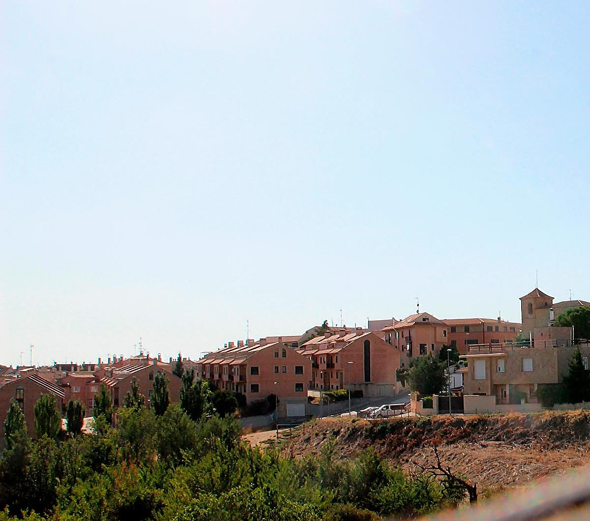 La localidad de Cabrerizos es la primera en aprobar una ordenanza para regular la posible proliferación de este tipo de inmuebles.