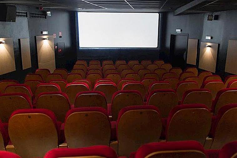 Una sala de cine.