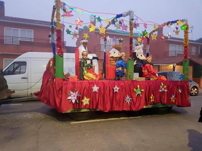 Cabalgata de Reyes en La Vellés.