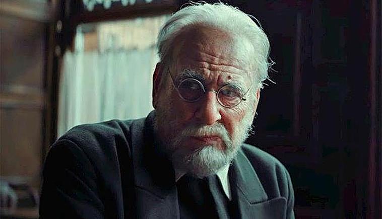 Karra Elejalde, caracterizado como Unamuno en “Mientras dure la guerra”.