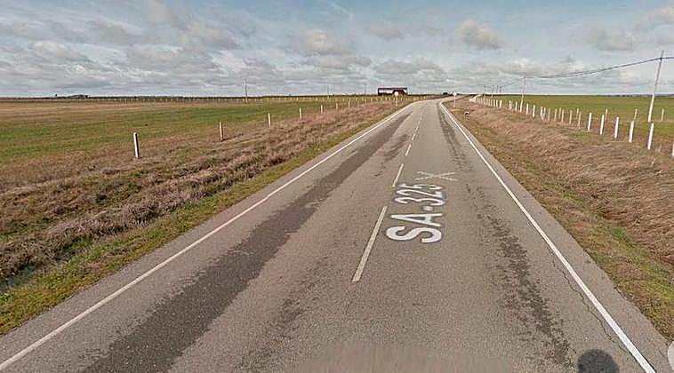 Carretera que une las localidades de Boada y Villavieja.