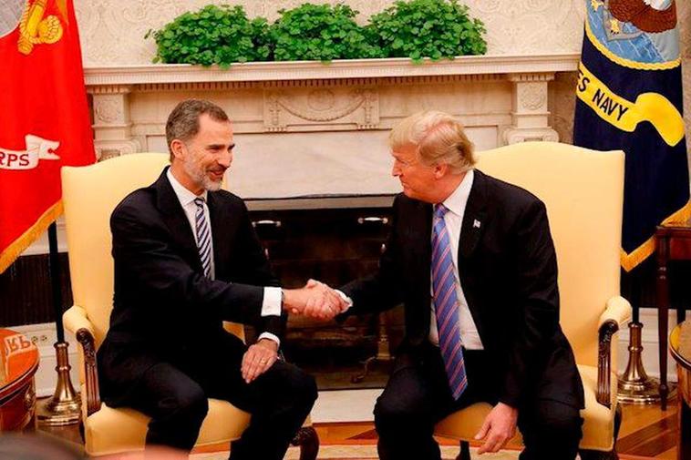 Felipe VI y Donald Trump durante su último encuentro en junio de 2019.