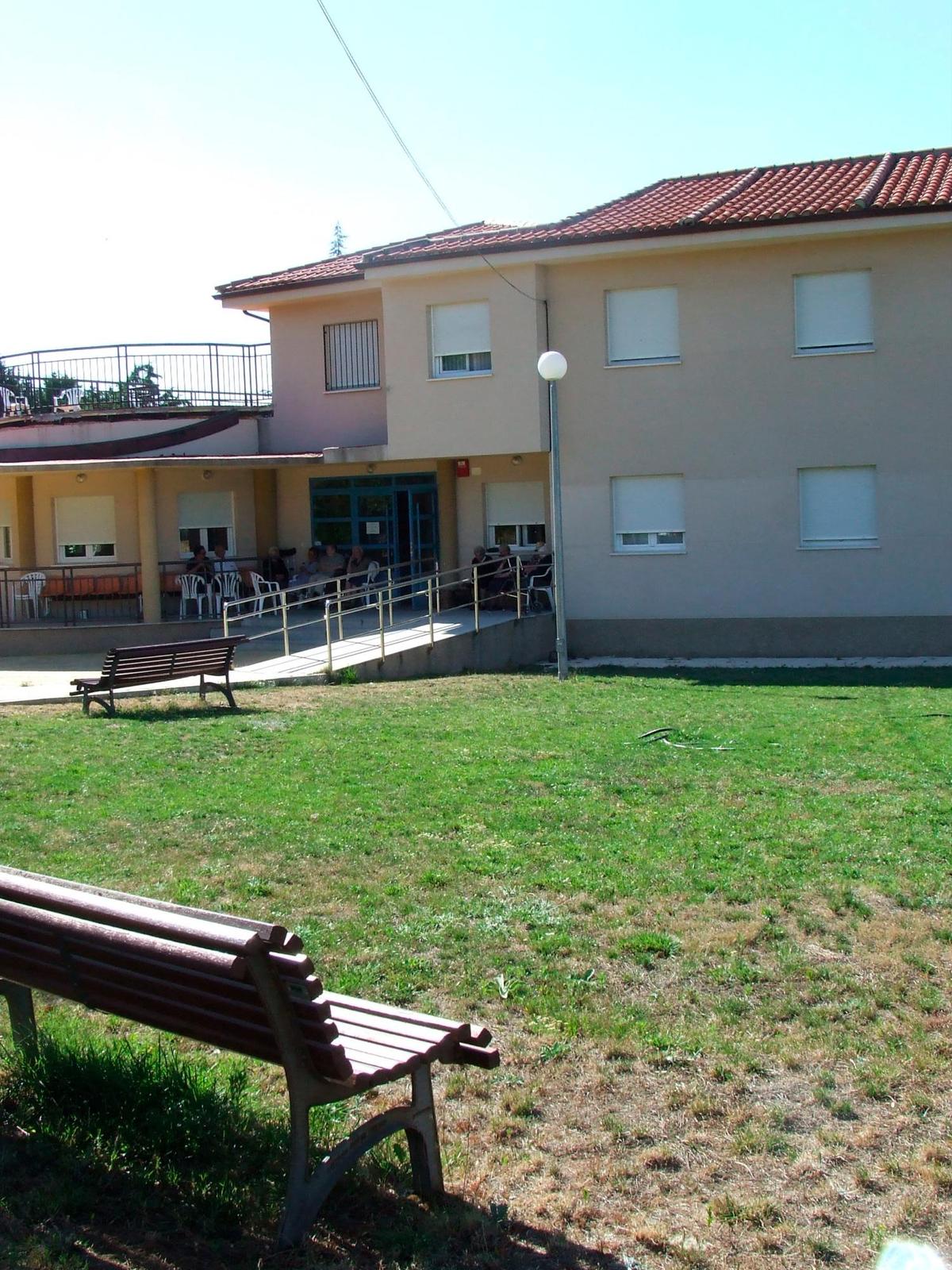 Imagen de la residencia de Linares de Riofrío.