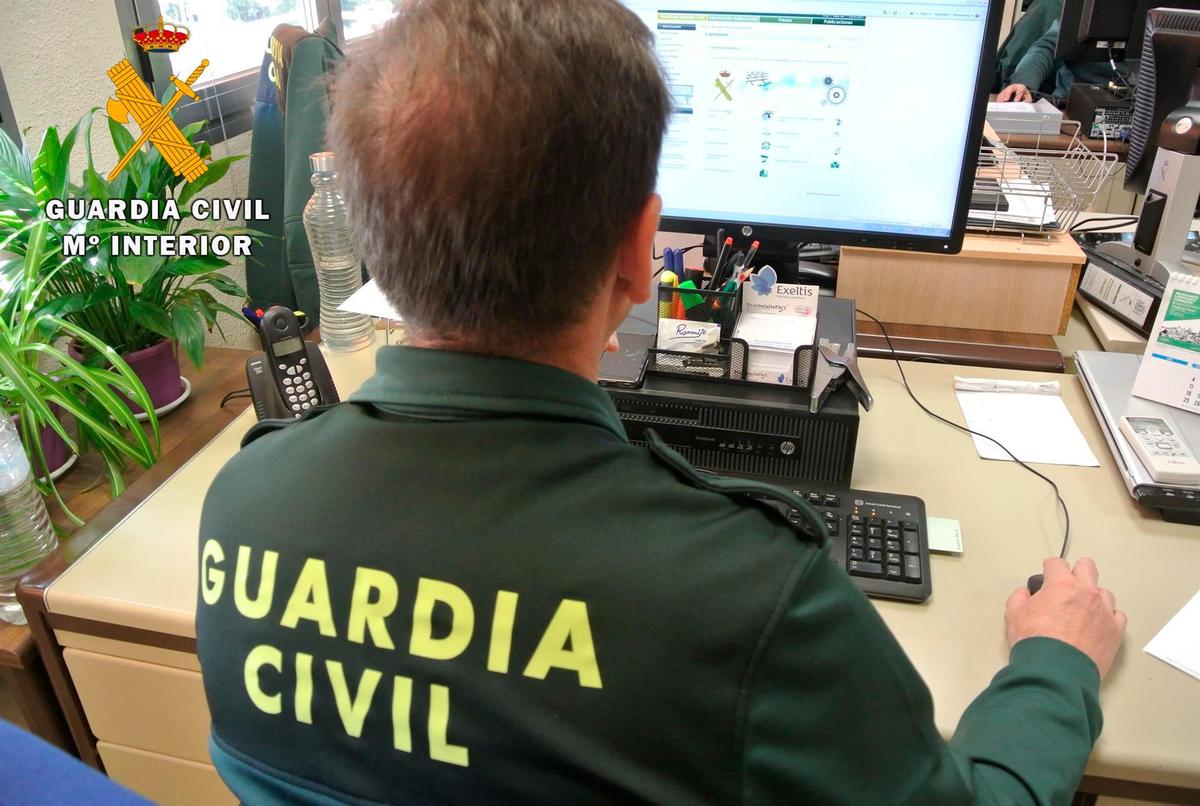 La Guardia Civil investiga también las redes sociales