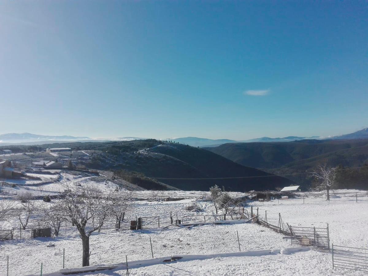 Nieve en San Miguel de Valero este martes.