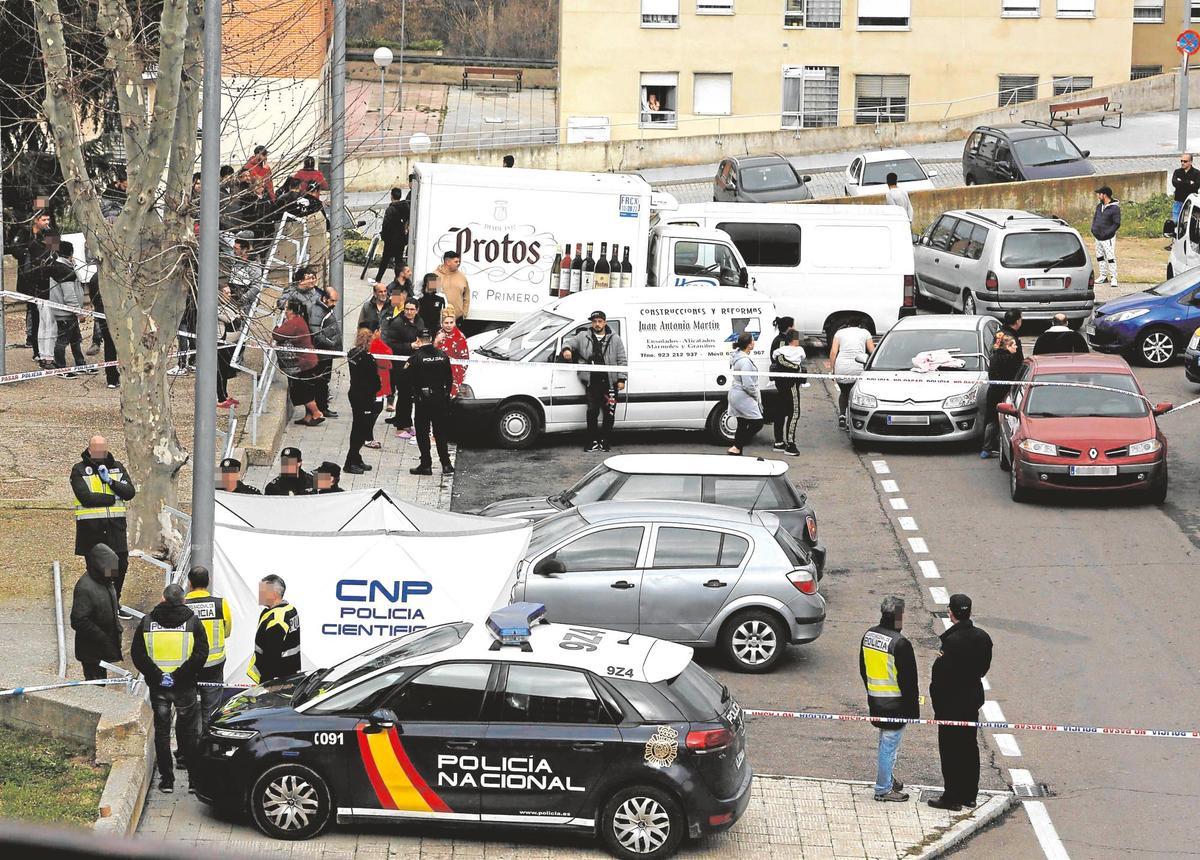 Escenario del lugar del crimen instantes después del tiroteo registrado el pasado 29 de enero.