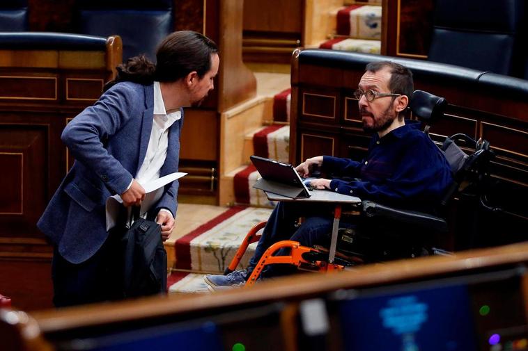 Echenique coloca a Jorge Javier Vázquez como referente periodístico por impedir a un tertuliano “verter odio” sobre Iglesias