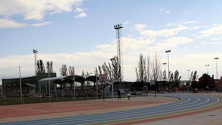 Carbajosa ha abierto al uso sus pistas deportivas al aire libre para atender la demanda de usuarios.