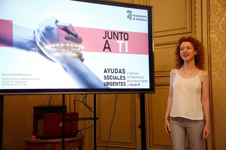 Ana Suárez, durante la presentación de las ayudas.