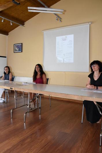 Mely Guerrero, Paola Martín y Miriam Hernández.