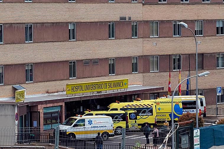 El médico mostró su indignación a través de Twitter.